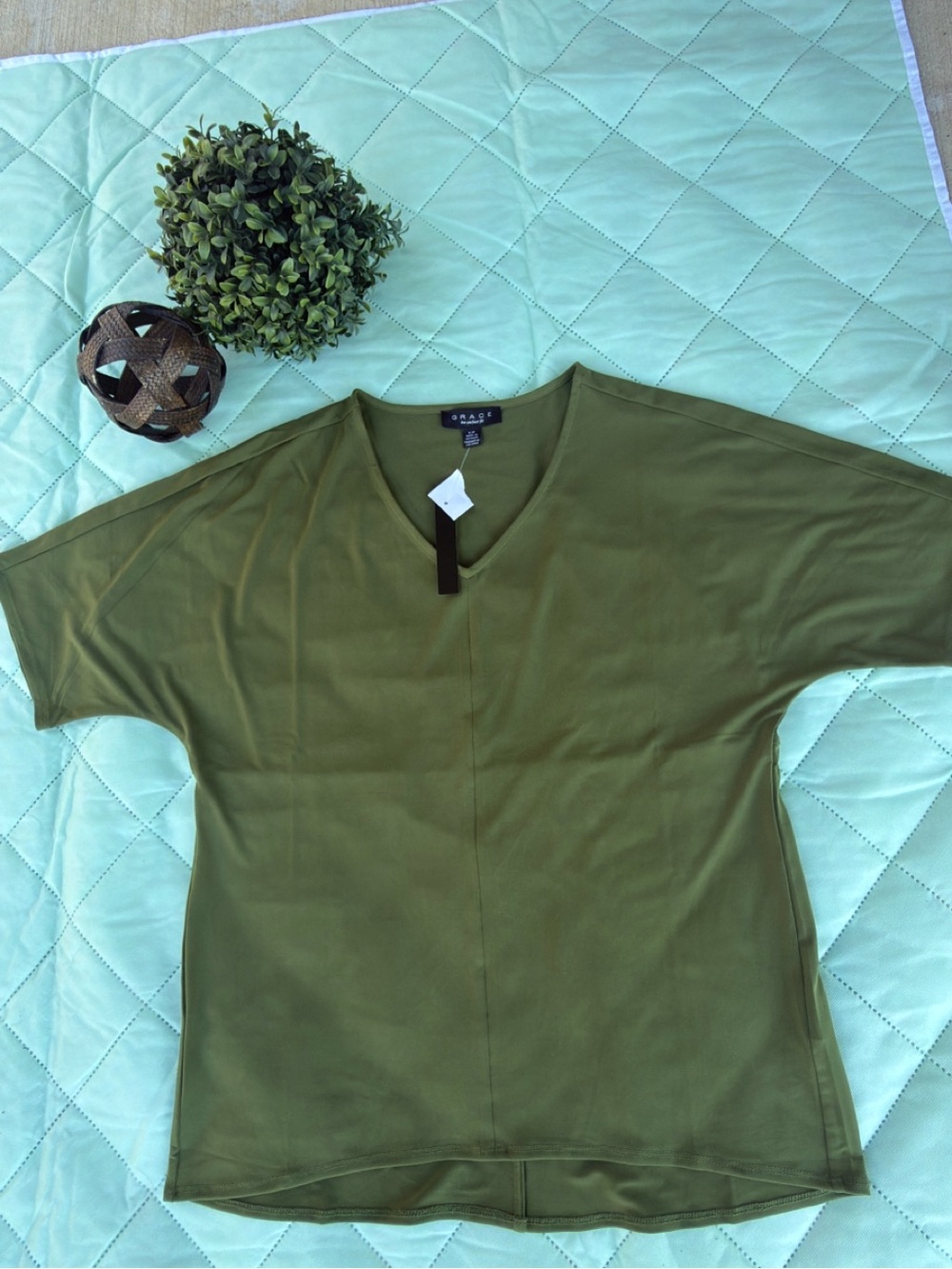 Grace Olive Green V-Neck Short Sleeve Top